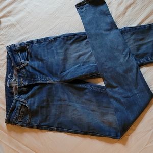 Old navy jeans size 6L